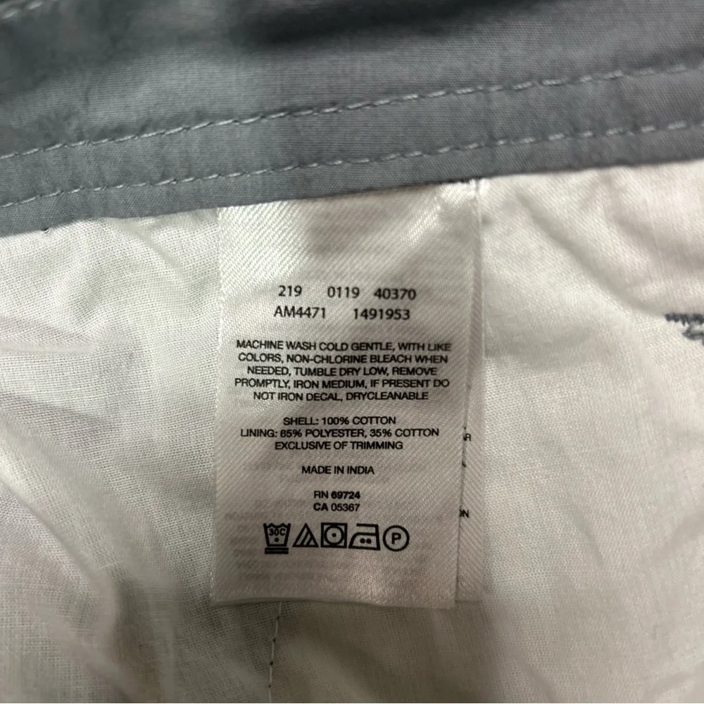 NEW Columbia Cotton Shorts Men’s 40 Gray Blue Casual Classic Outdoors NWT